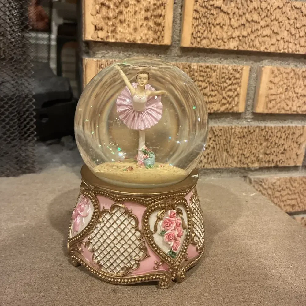 The San Francisco Music Box Company Ballerina Water Globe moonlight sonata RARE